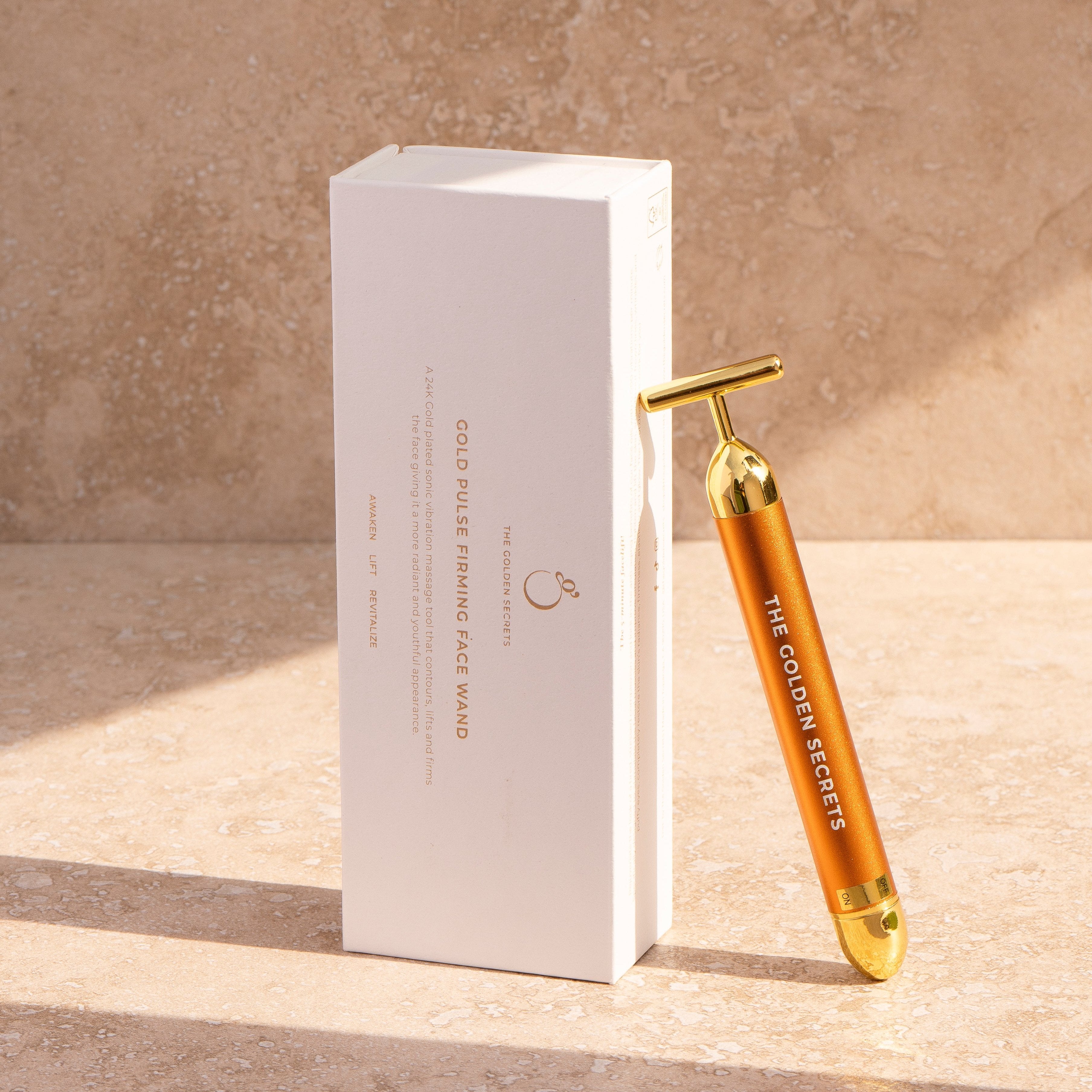 THE GOLDEN SECRETS - Gold Pulse Firming Face Wand THE GOLDEN SECRETS - Gold Pulse Firming Face Wand