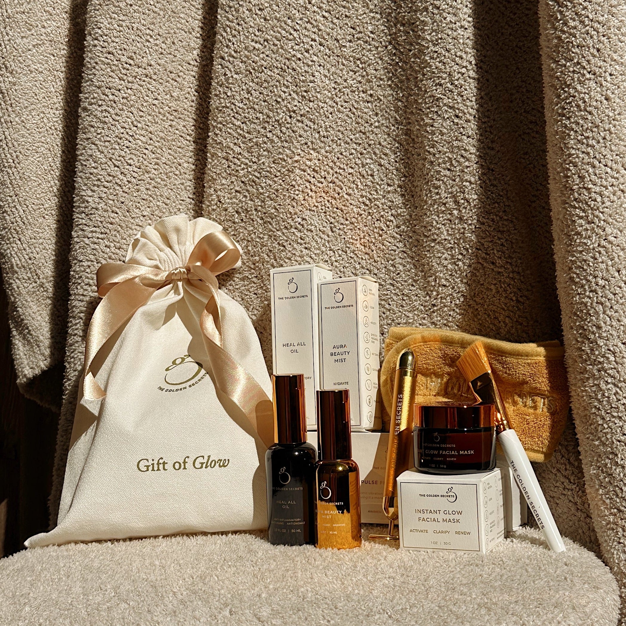 Gift of Glow Holiday Kit